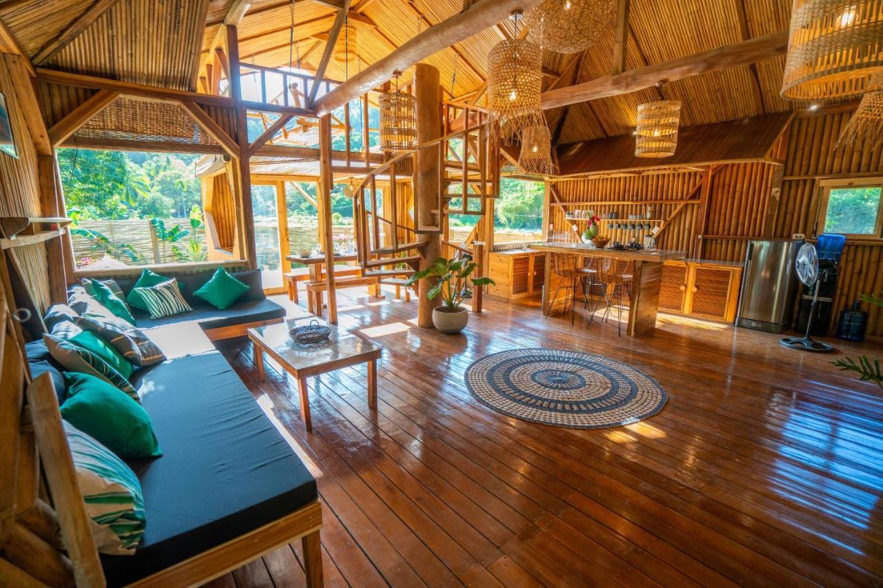 Palayan Villa - El Nido - Private Pool And 2 Buggy Cars Free 엘니도 외부 사진